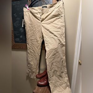 Aeropostale Khaki Curvy Pant